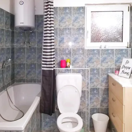 Lo - With Swimming Pool ספליט